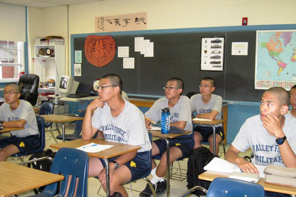 Студенты Valley Forge Military Academy на занятиях