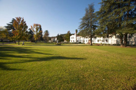 Территория Villanova Preparatory School