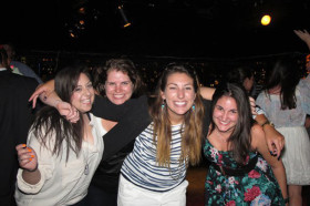 Студенты Westover School на дискотеке