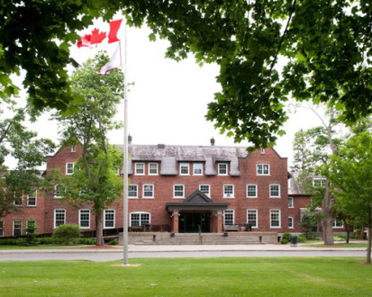 Ashbury College
