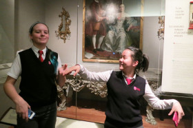 Студенты Bond Academy в музее