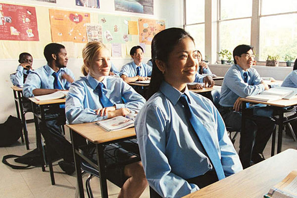 Студенты Columbia International College of Canada на занятиях