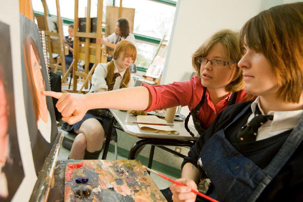 На занятиях живописью