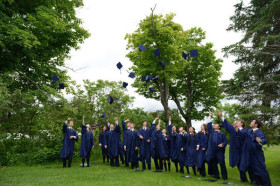 Выпускники Rosseau Lake College