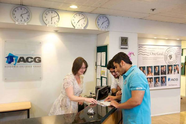 Ресепшен в Academic Colleges Group