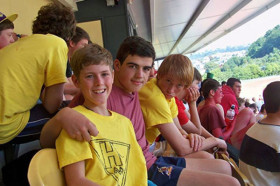 Студенты King's High School