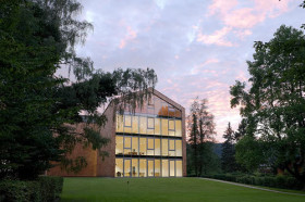Здание St Gilgen International School