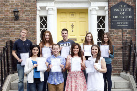 Выпускники Institute of Education