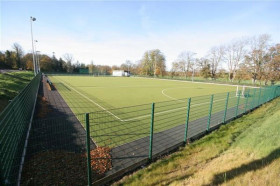 Футбольное поле