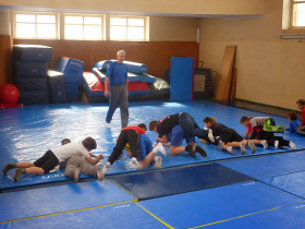 Студенты Saint Joseph занимаются борьбой