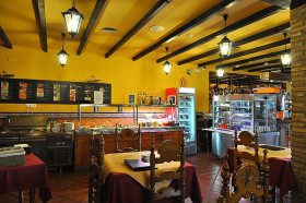 Столовая в Malaca Instituto