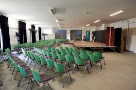 Концертный зал в Berlin Brandenburg International School