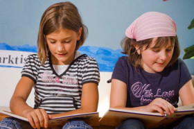 Студенты Hermann Lietz-Schule Schloss Hohenwehrda Thüringen на занятиях