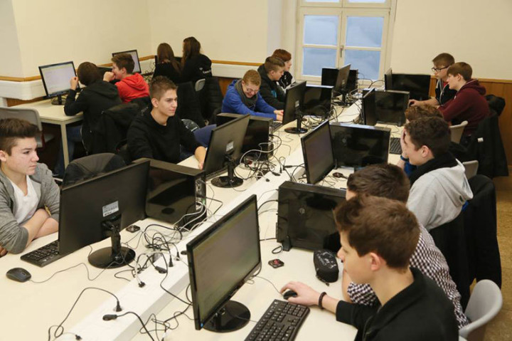 Студенты Institut Schloß Wittgenstein на занятиях