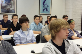 Студенты Institut Schloß Wittgenstein на занятиях