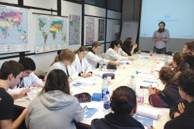 Занятия в Institut Schloß Wittgenstein