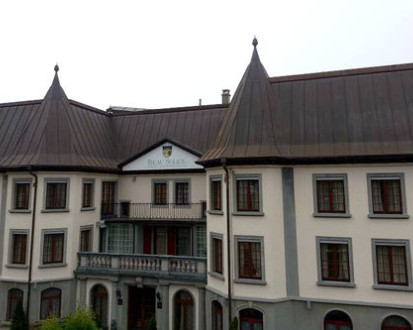 Здание Beau Soleil Collège Alpin International
