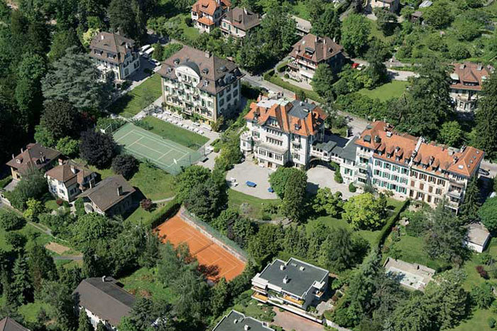 Brillantmont International School