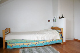 Жилая комната для студентов Ecole Nouvelle de la Suisse Romande