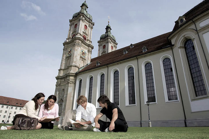 Студенты Institut auf dem Rosenberg