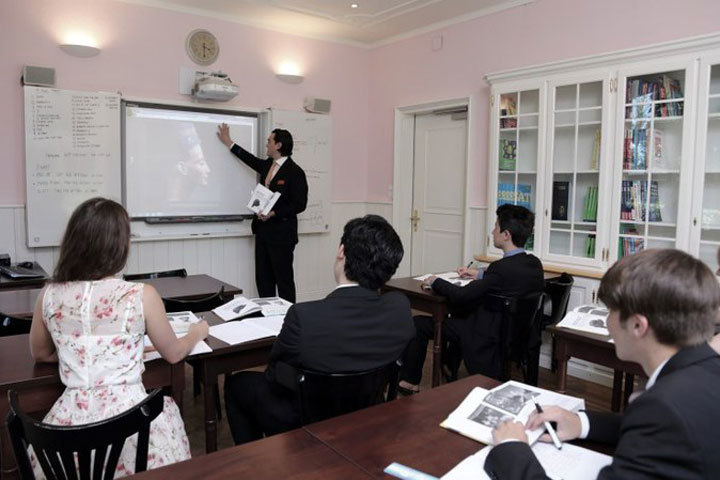 Занятия в Institut auf dem Rosenberg