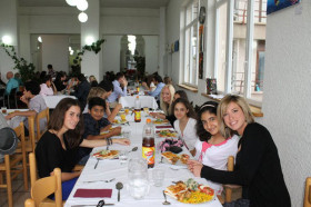 Обед в Leysin American School