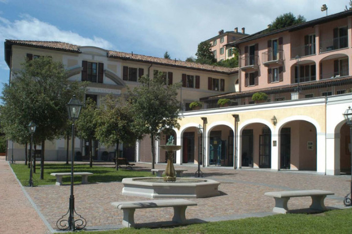 Территория школы TASIS