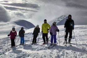 Студенты TASIS катаются на лыжах