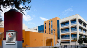 Здание университета