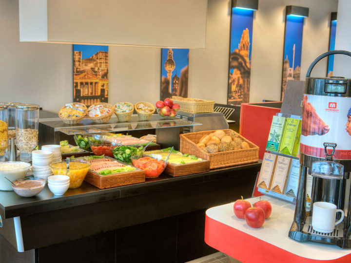 Столовая в DID Deutsch-Institut Berlin