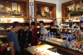 Сувенирная лавка