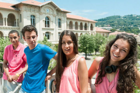 Студенты Center International d’Antibes Cannes
