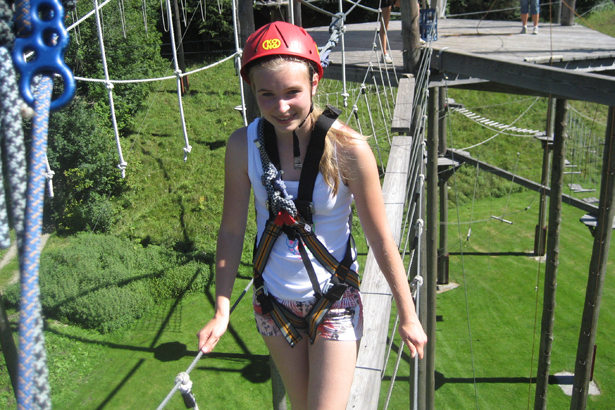 Студенты GLS Munich Adventure в панда-парке