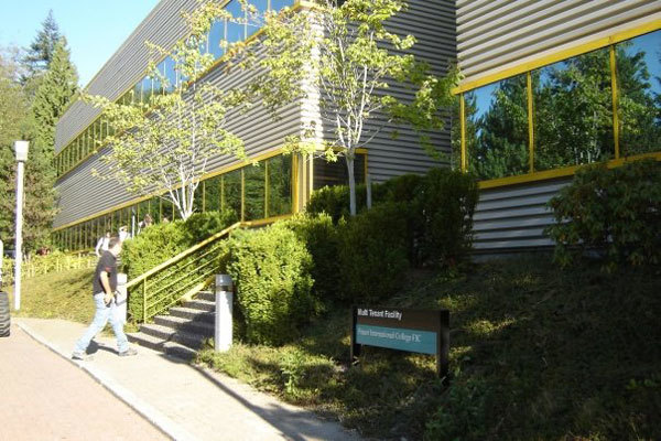 Fraser International College