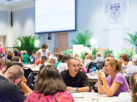 Обед в James Madison University