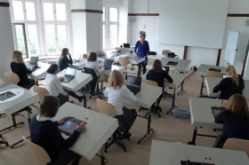 Студенты Stiftung Landerziehungsheim Neubeuern на занятиях