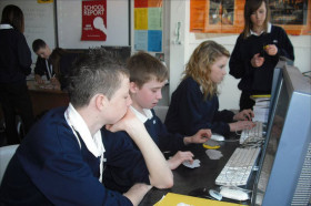 Студенты Mill Hill School на занятиях