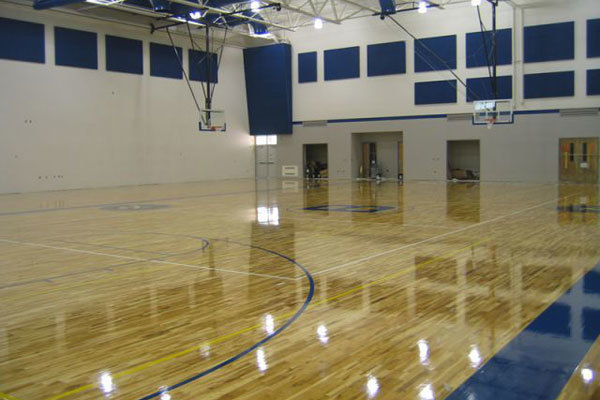 Спортивный зал в Kingswood School