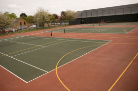 Теннисный корт King's School Ely