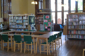 Библиотека в Bearwood College