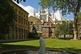 Территория Abbey College