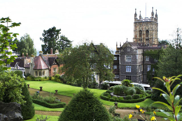 Территория Abbey College