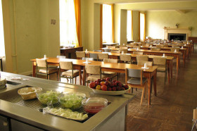 Столовая в Abbey College