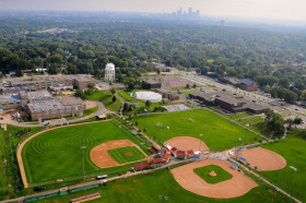 Территория St. Anthony's High School
