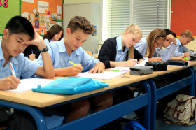 Студенты St. George's School на занятиях