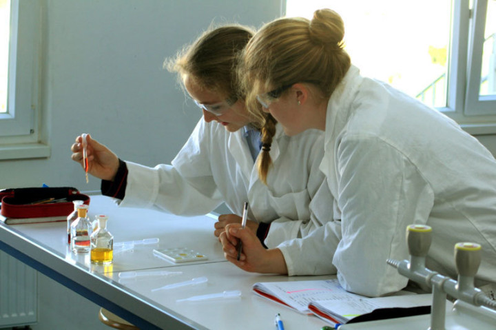 Опыты на уроке химии