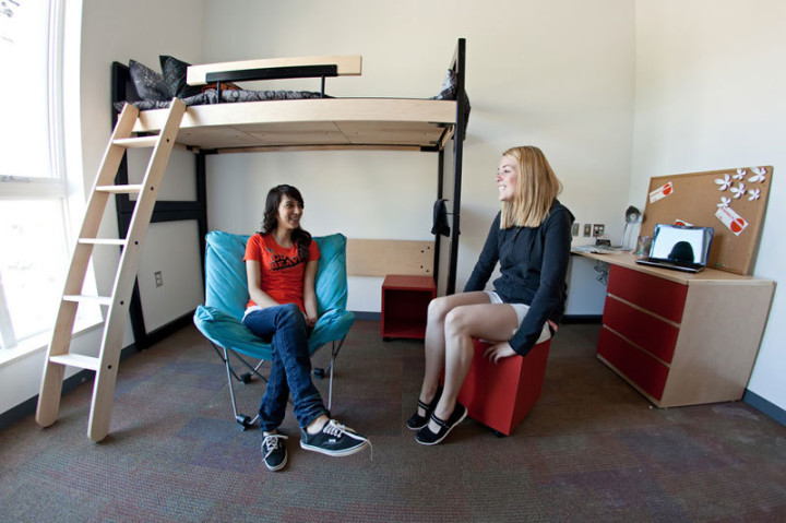 Жилая комната для студентов подготовительных курсов в Oregon State University