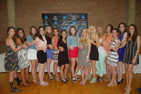 Студенты подготовительных курсов University of Massachusets Boston