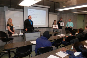 Занятия в University of Massachusetts Dartmouth