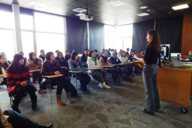 Студенты University of Vermont Foundation Program на занятиях